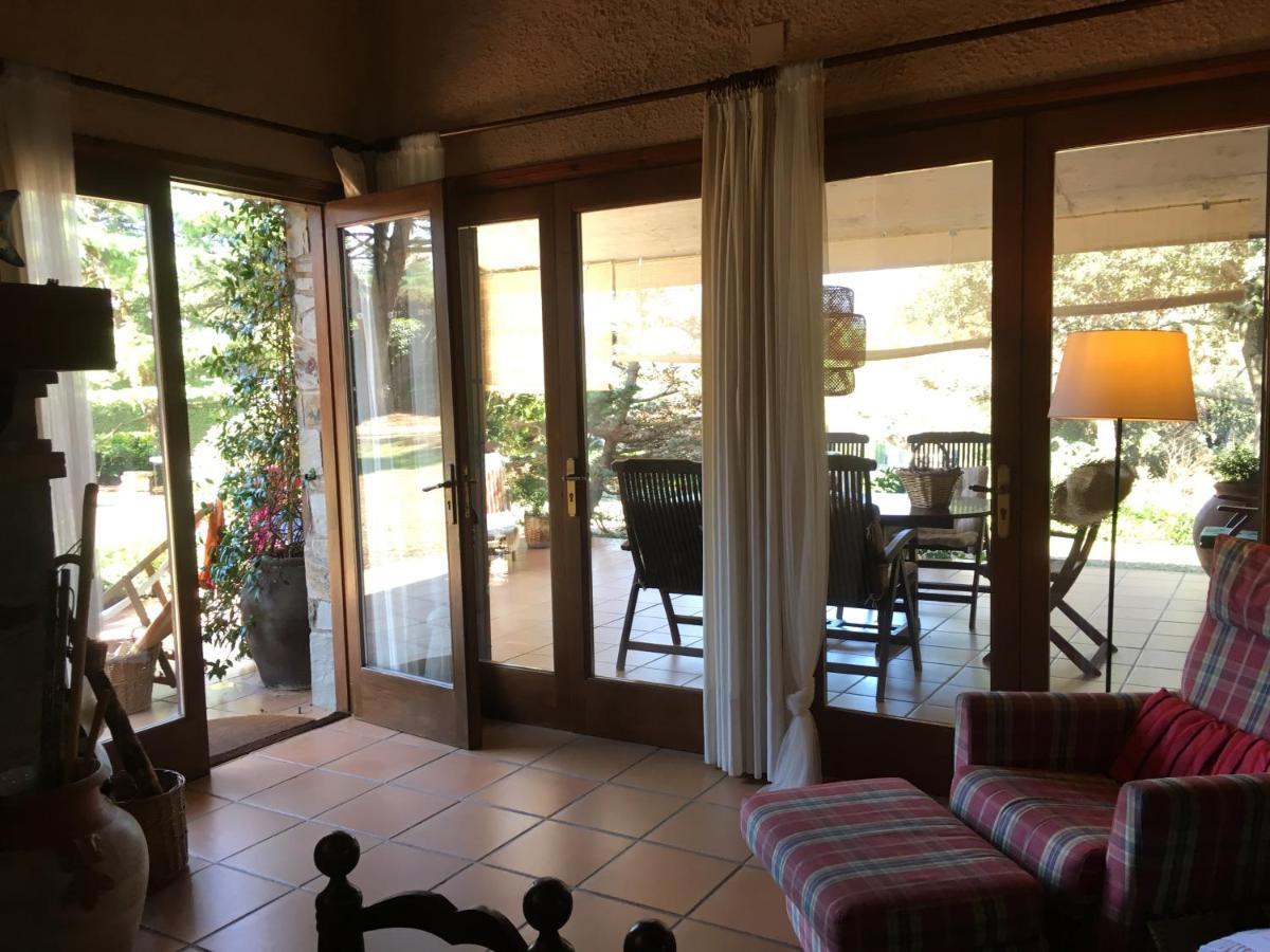 Les Margarides Villa Сева Екстериор снимка