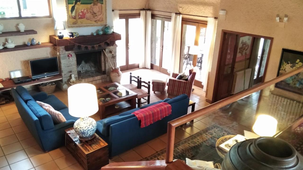 Les Margarides Villa Сева Екстериор снимка